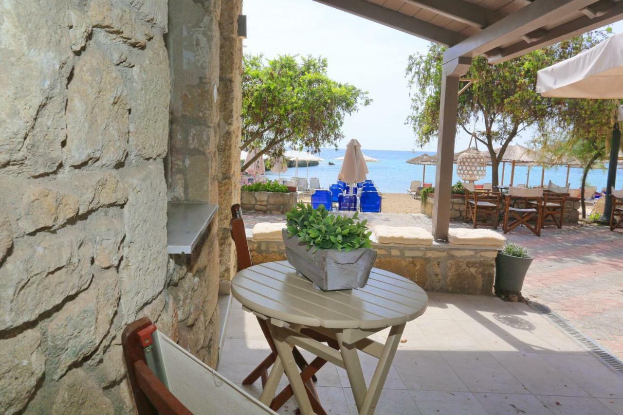 Theasea Villa Ajía Paraszkeví Kültér fotó
